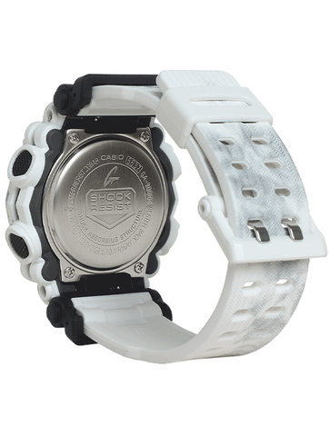 products/Casio-G-Shock-SNOW-CAMOUFLAGE-White-Black-Watch-GA900GC-7A-2.png