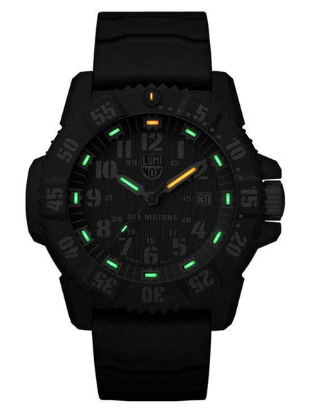 Luminox MASTER CARBON SEAL 3801 Series Mens Black Rubber Watch XS.3801.L - Shop at Altivo.com